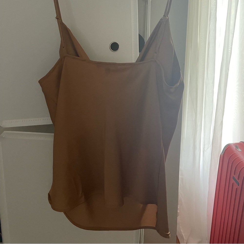 DYNAMITE Gold Tank top - Picture 2 of 3